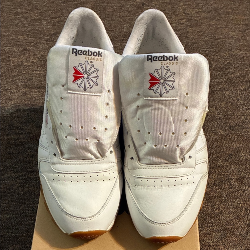 Reebok Classic White Leather Sneakers with Red Star Logo